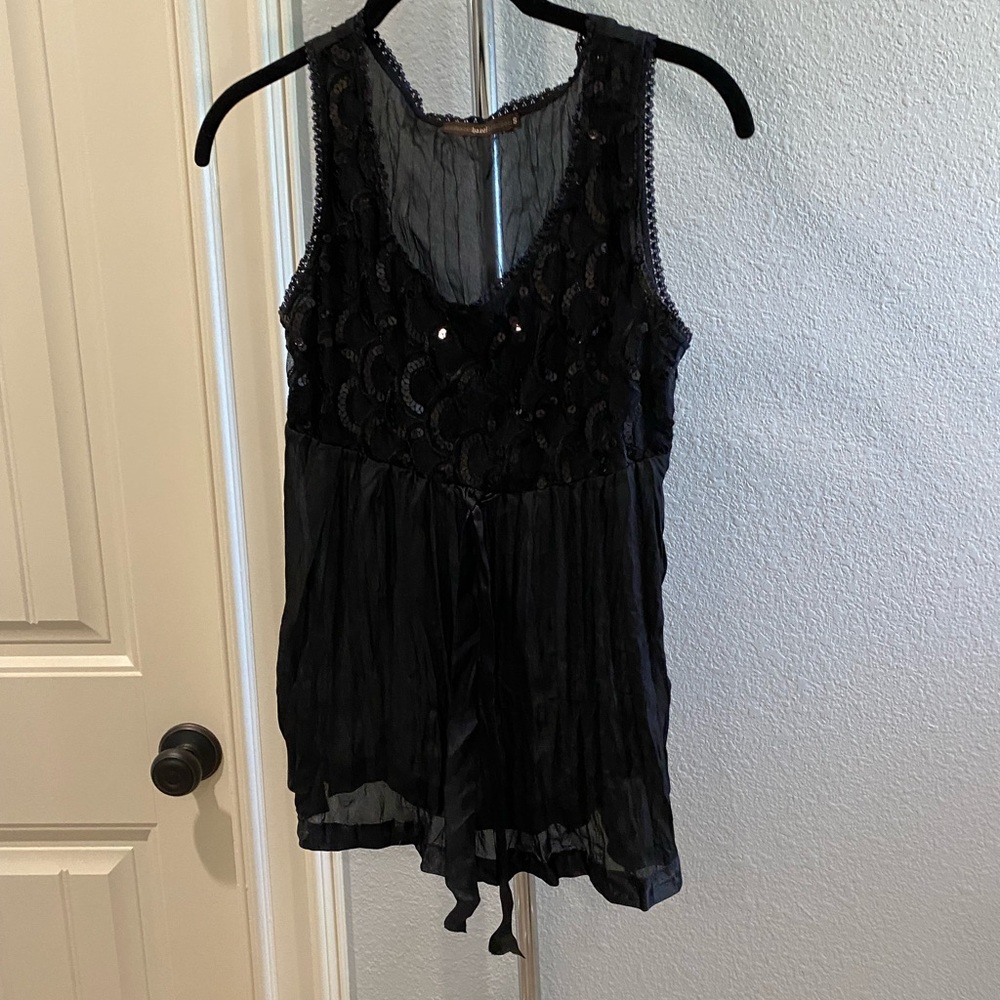 Hazel mesh top